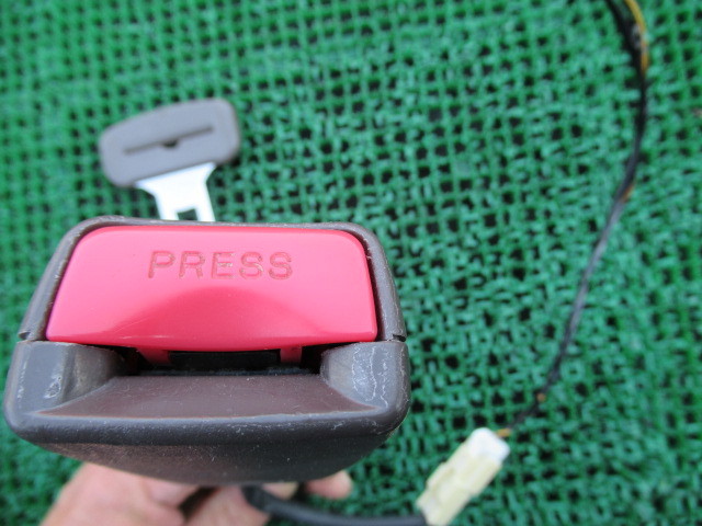 MR Wagon правый передний ремень безопасности получить накладка catch передний водительское сиденье боковой оригинальный MF22S быстрое решение H19 год Suzuki 