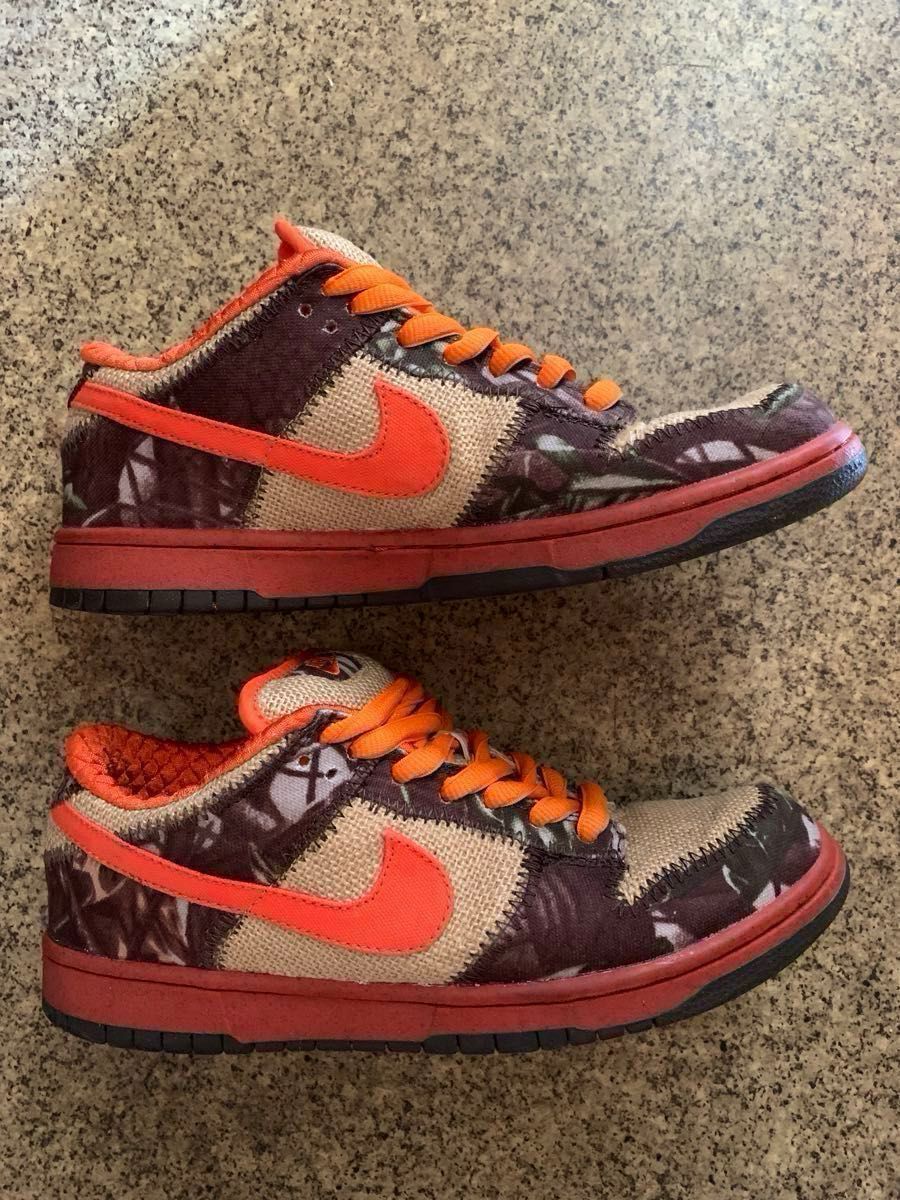 Nike SB Dunk Low Nike SB Dunk Low