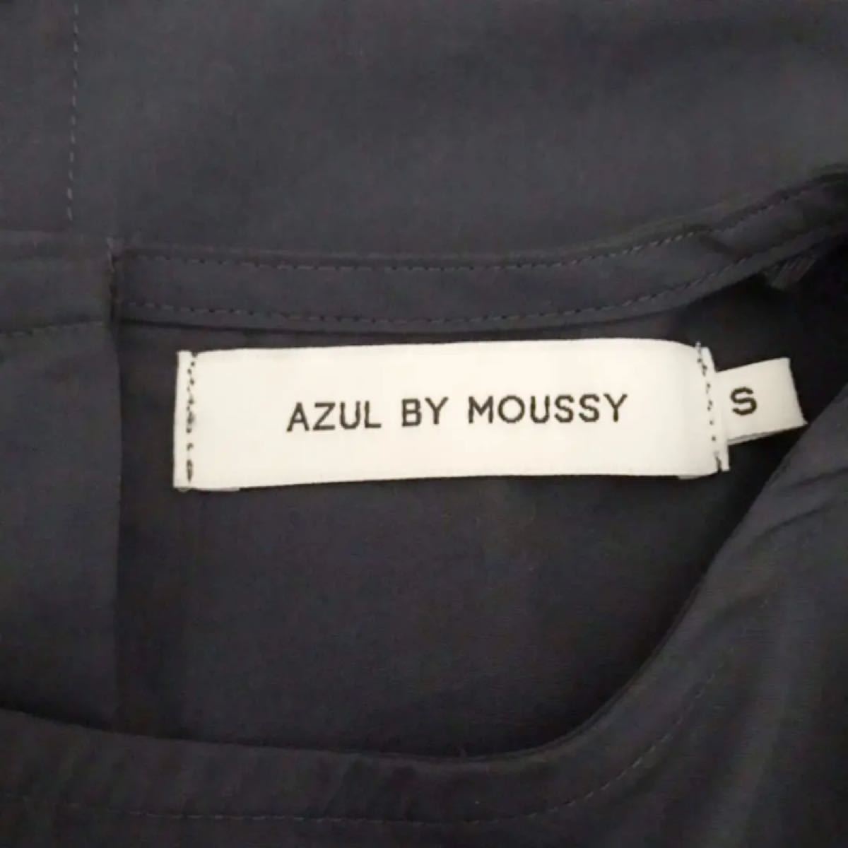 AZUL BY MOUSSY トップス  ネイビー