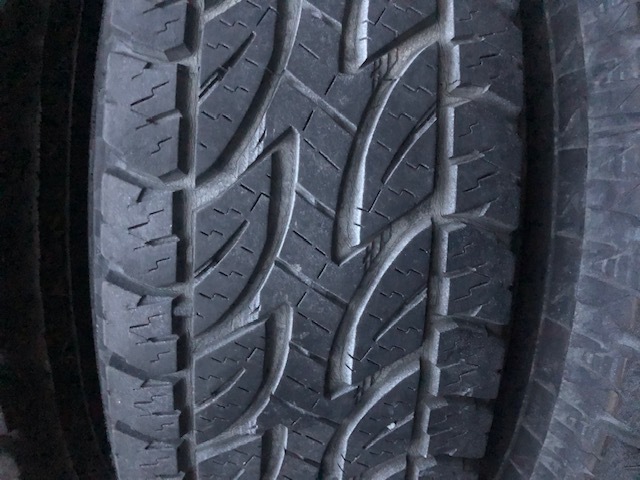 BERG SIV 8J +10 6H139.7社外アルミ 285/75R16ブリヂストンデューラー A/T694 5本 LAND CRUISERランクルプラドサーフパジェロサファリ FJ_画像4