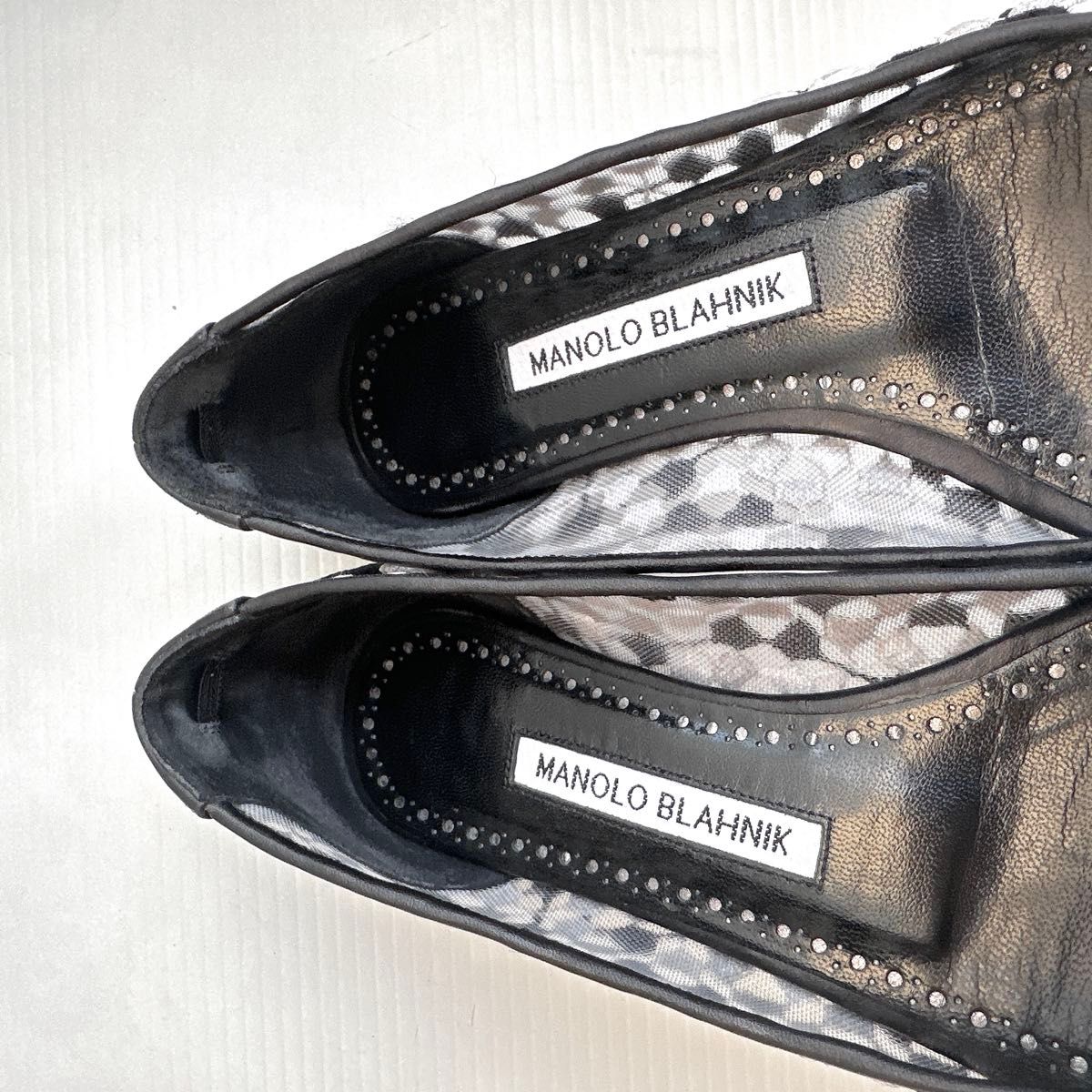 MANOLO BLAHNIK マノロブラニク ハンギシ フラットシューズ MANOLO BLAHNIK マノロブラニク ハンギシ フラットシューズ