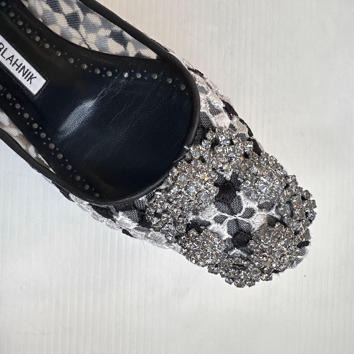 MANOLO BLAHNIK マノロブラニク ハンギシ フラットシューズ MANOLO BLAHNIK マノロブラニク ハンギシ フラットシューズ