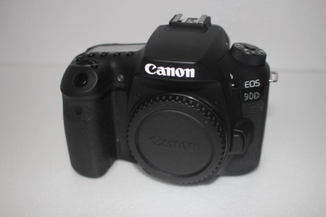 手ぶれ補正付き☆Canon EOS 90D☆標準&望遠ダブルレンズセット491