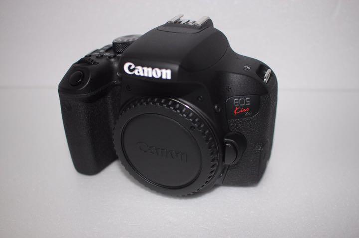 極上品canon kiss x9i標準&望遠&単焦点トリプルレンズセット364