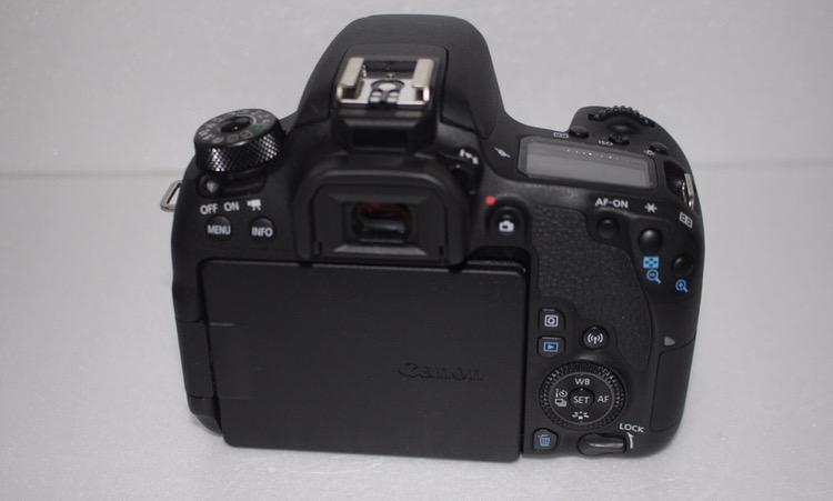 26180円 極上品Canon EOS 9000D 標準レンズセット125再 - キヤノン 26180円 極上品Canon EOS 9000D 標準レンズセット125再 - キヤノン