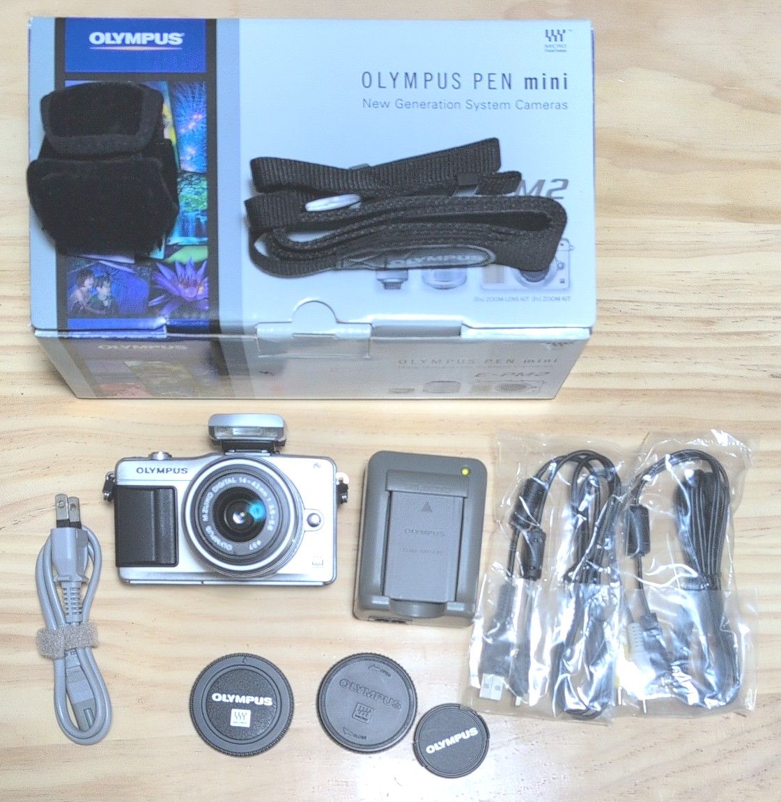OLYMPUS PEN mini E-PM2 レンズキット シルバー|Yahoo!フリマ OLYMPUS PEN mini E-PM2 レンズキット シルバー|Yahoo!フリマ