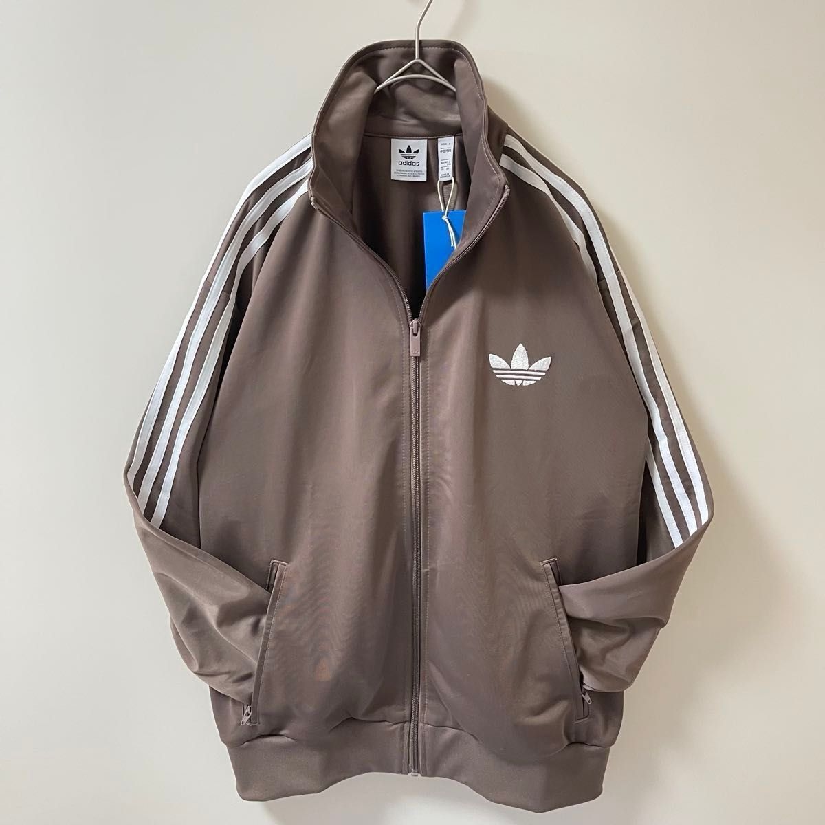 新品M】スナイデル×アディダス コラボ トラックジャケットトップ 新品M】スナイデル×アディダス コラボ トラックジャケットトップ
