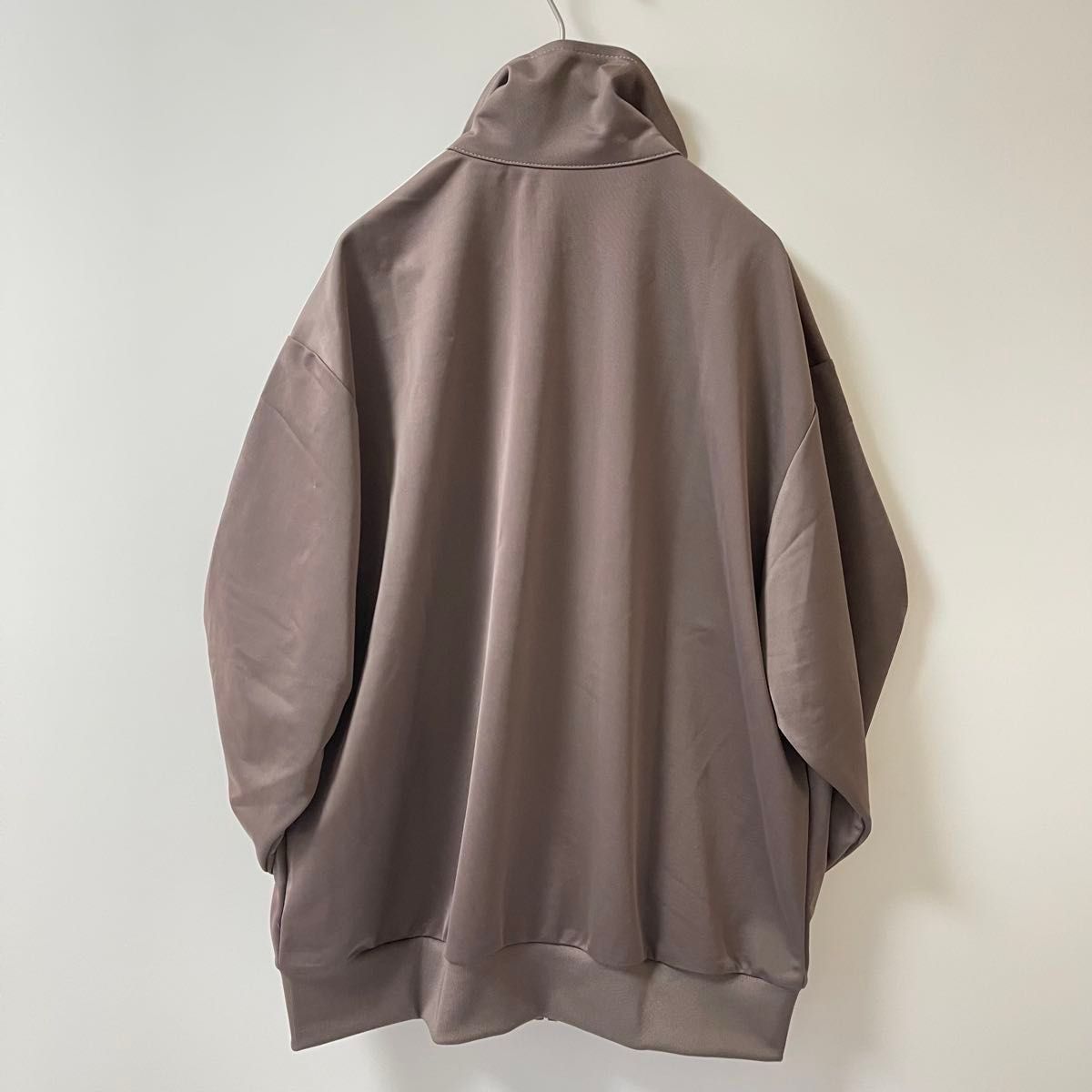 新品M】スナイデル×アディダス コラボ トラックジャケットトップ 新品M】スナイデル×アディダス コラボ トラックジャケットトップ