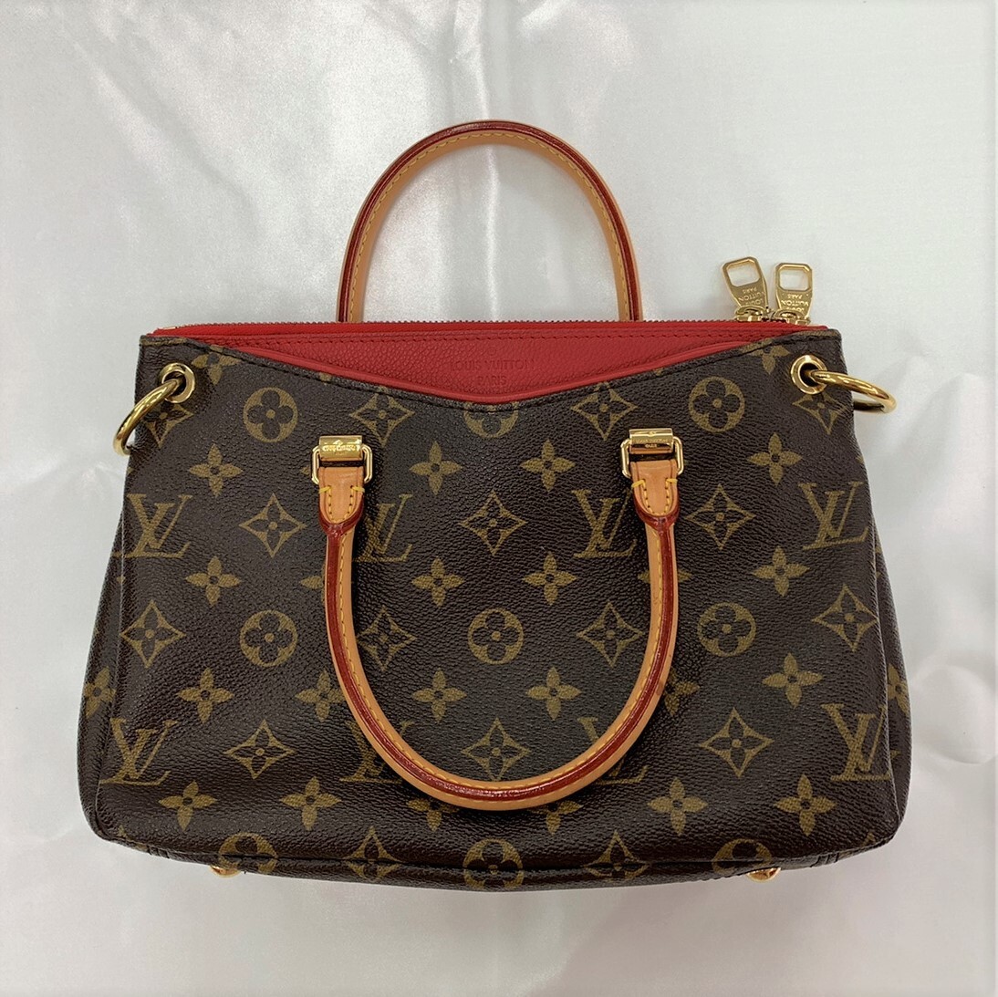 ★★新品★未使用★　◇LOUIS VUITTON　ルイ ヴィトン　バッグ　モノグラム パラスBB　M41241　◇　定番人気♪_画像1