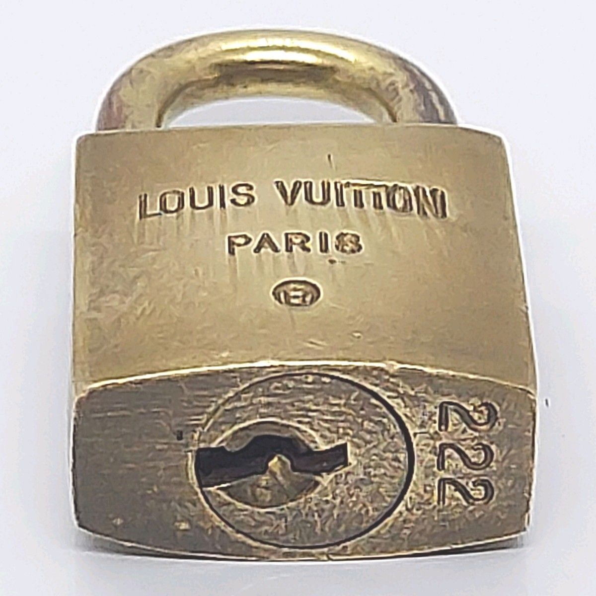 ルイヴィトン 南京錠 カデナ 222 ゴールドカラー LOUIS VUITTON ルイヴィトン 南京錠 カデナ 222 ゴールドカラー LOUIS VUITTON