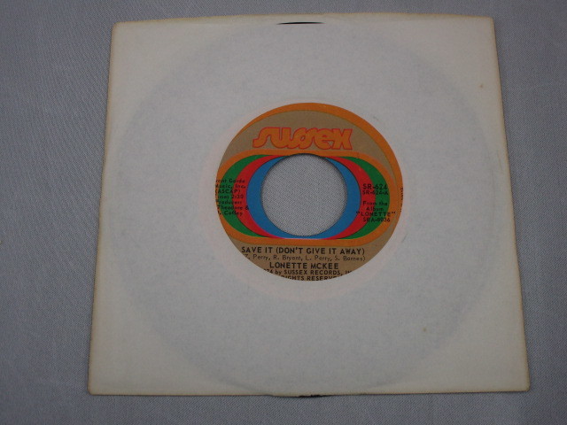 【SOUL７”】LONETTE MCKEE / SAVE IT(DON'T GIVE IT AWAY)、DO TO ME_画像1
