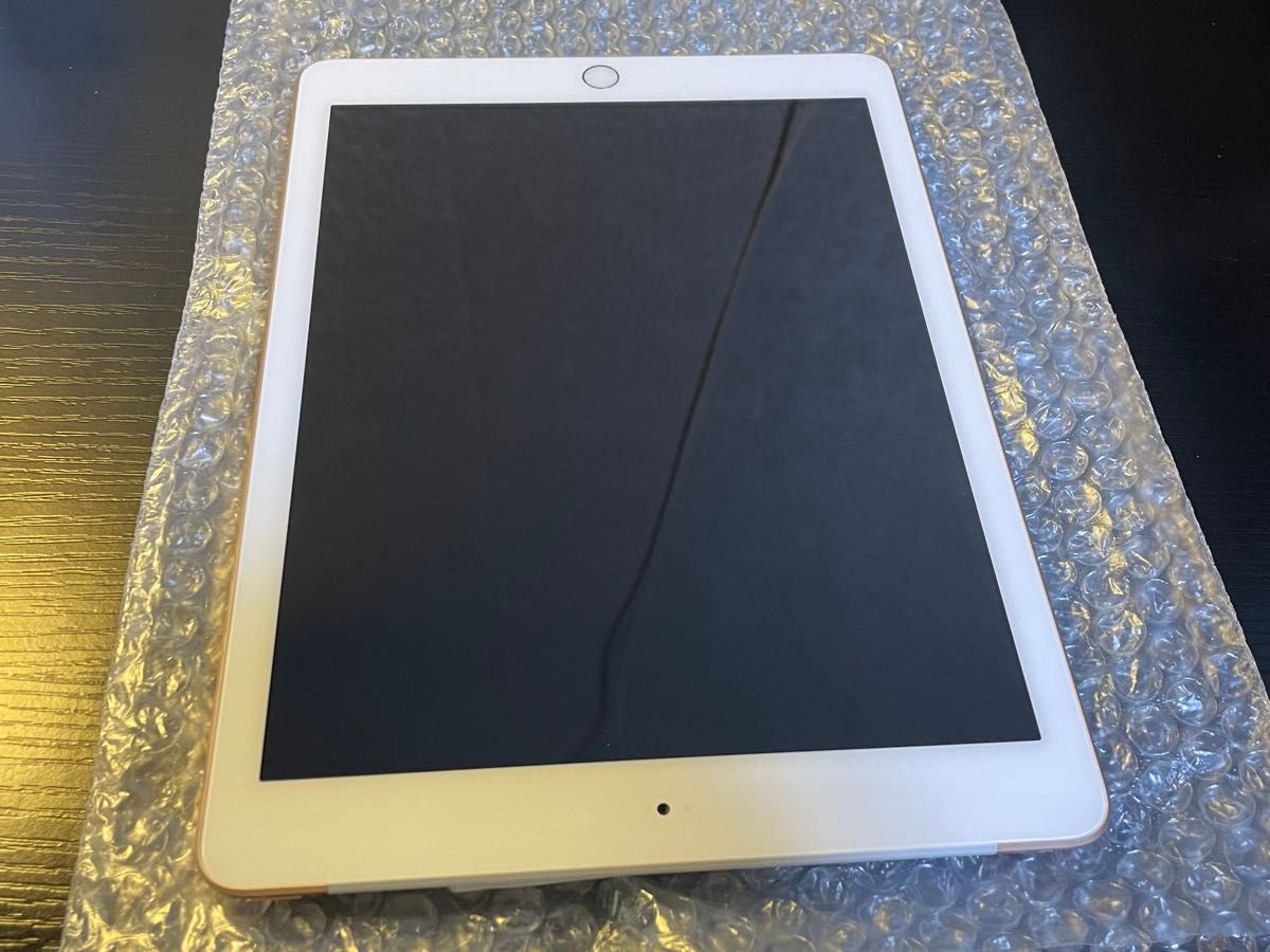 iPad 第6世代 Wi-Fi + Cellular SIMフリー 32GB ゴールド 動作 iPad 第6世代 Wi-Fi + Cellular SIMフリー 32GB ゴールド 動作