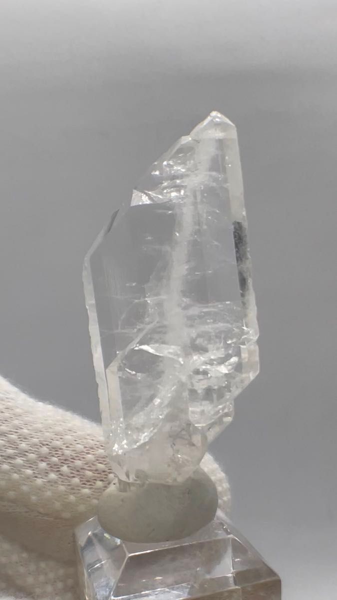 306# 11g 菱形が珍しいファーデンクォーツ【パキスタン】天然石 鉱物標本