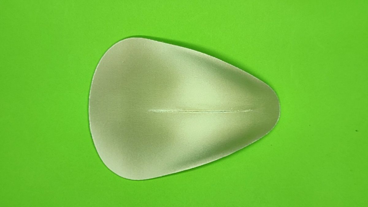 ☆新品☆カット有り品 cameltoe pad 偽膣 パッド 股間 女装 コスプレ インナーパッド 股間パッド 競パンインナー