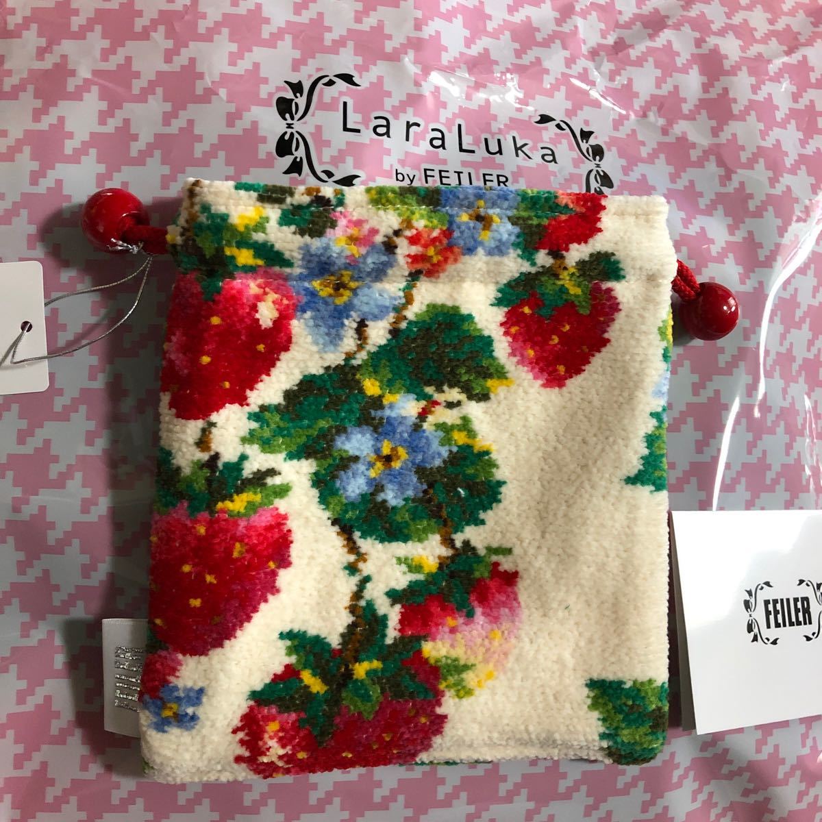 新品 高島屋限定 フェイラー ストロベリーフィールド巾着ポーチ 新品 高島屋限定 フェイラー ストロベリーフィールド巾着ポーチ