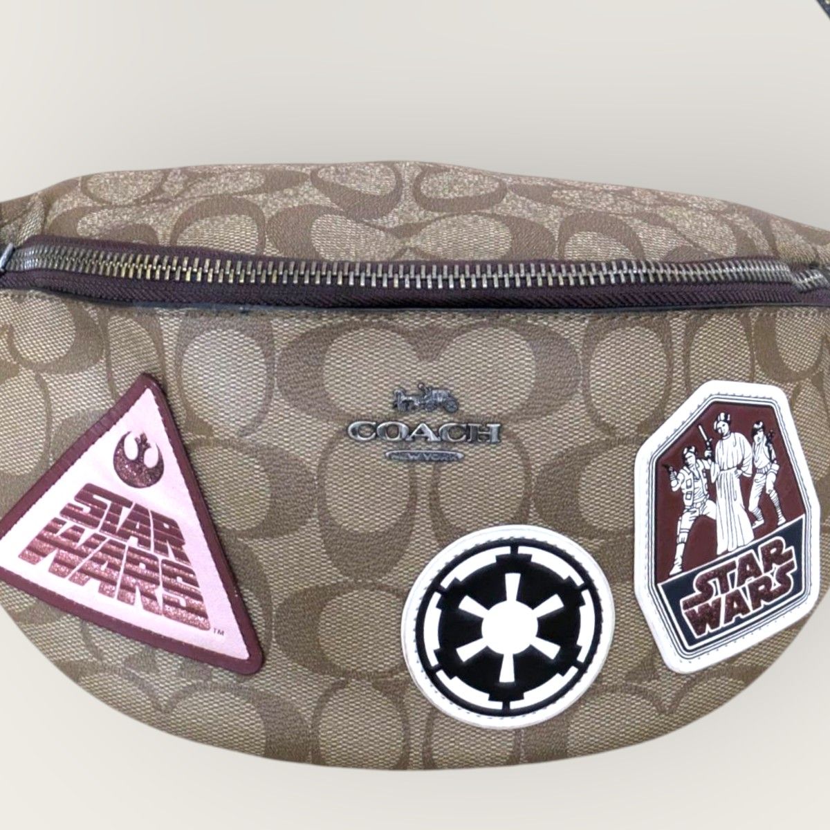 COACH】コーチ スターウォーズ コラボ ウエストポーチ ボディー COACH】コーチ スターウォーズ コラボ ウエストポーチ ボディー