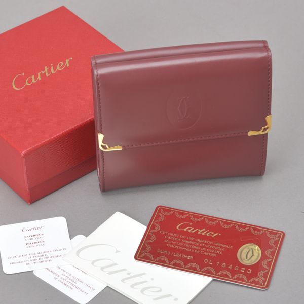 アンジュCartier 二つ折り財布 赤 Yahoo!オークション - 未使用 CARTIER カルティエ 2C 二つ折り