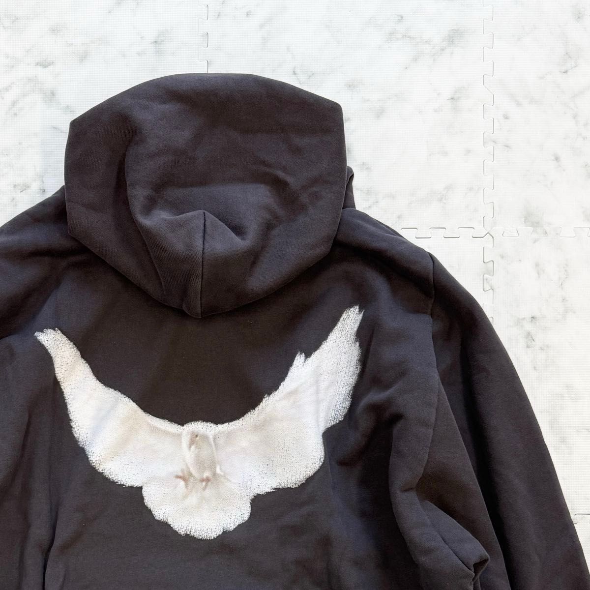yeezy gap balenciaga Dove Shrunken 2XL|Yahoo!フリマ(旧 yeezy gap balenciaga Dove Shrunken 2XL|Yahoo!フリマ(旧