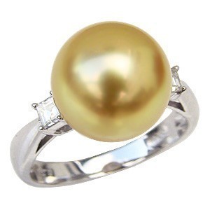 【現金特価】 ゴールデンパール リング真珠指輪 プラチナ ダイヤモンド 黒蝶（くろちょう）真珠