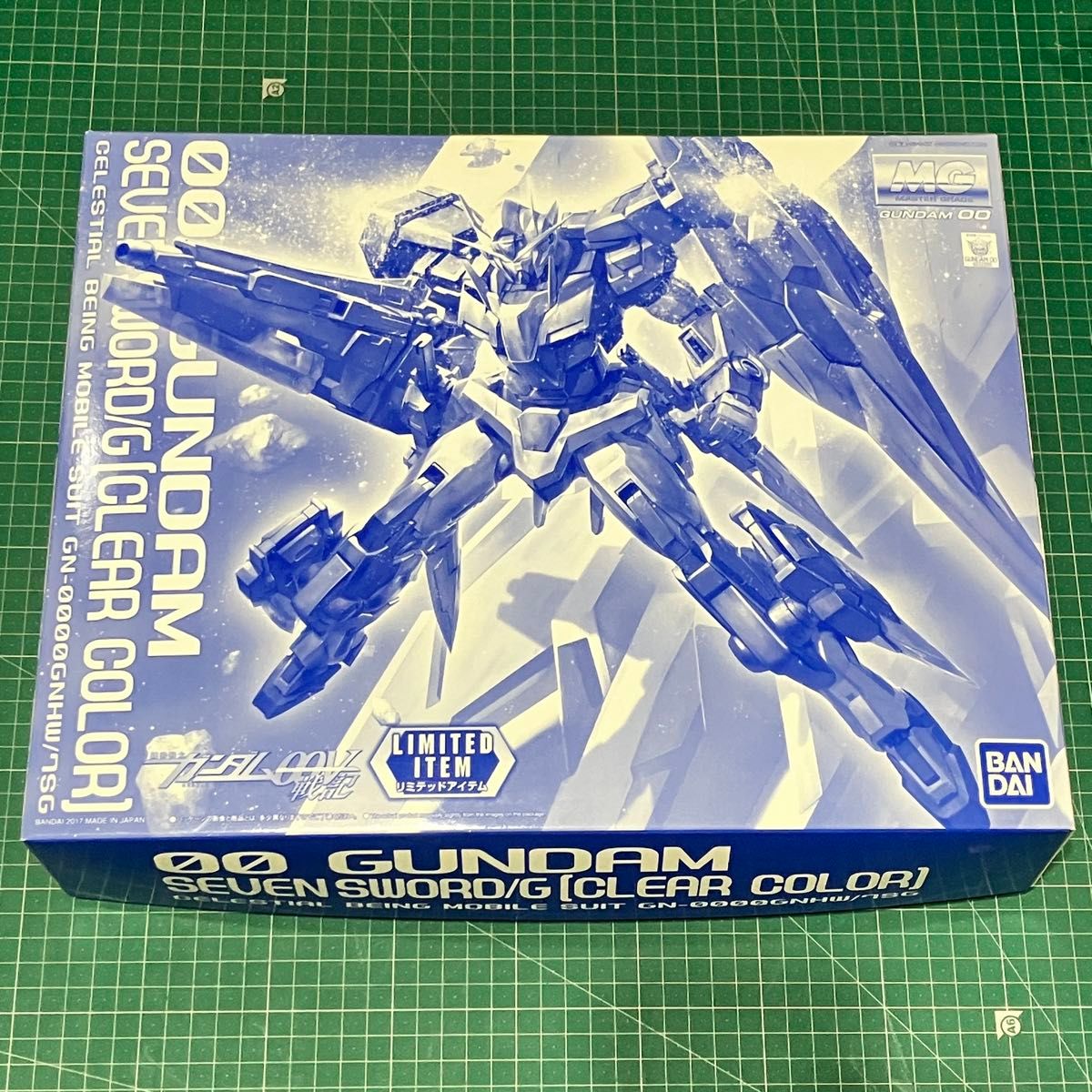 00 ガンダム セブンソード/G (クリアカラー)※未組立 未組立】1/100 MG GN-0000GNHW/7SG ダブルオーガンダム セブン