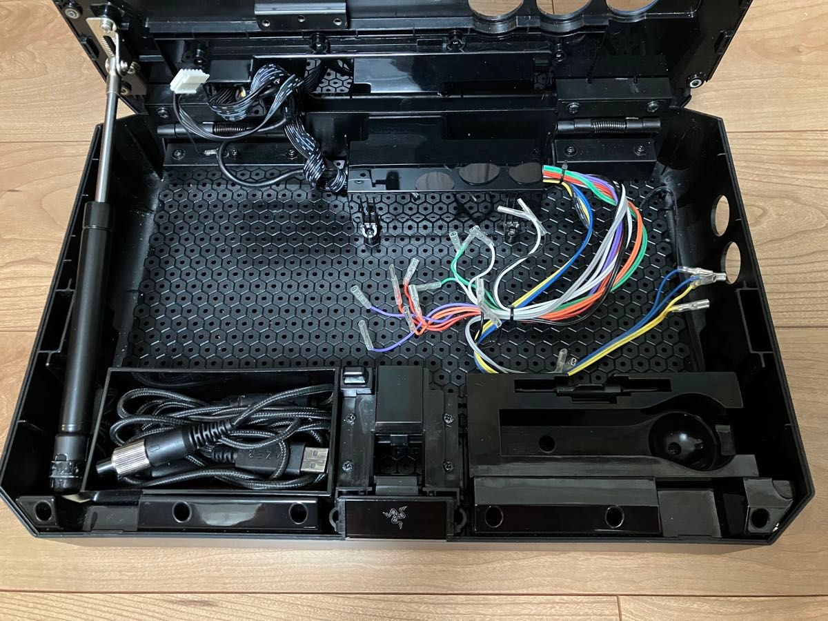 アケコン 旧パンテラ Razer Panthera ガワのみ|Yahoo!フリマ アケコン 旧パンテラ Razer Panthera ガワのみ|Yahoo!フリマ