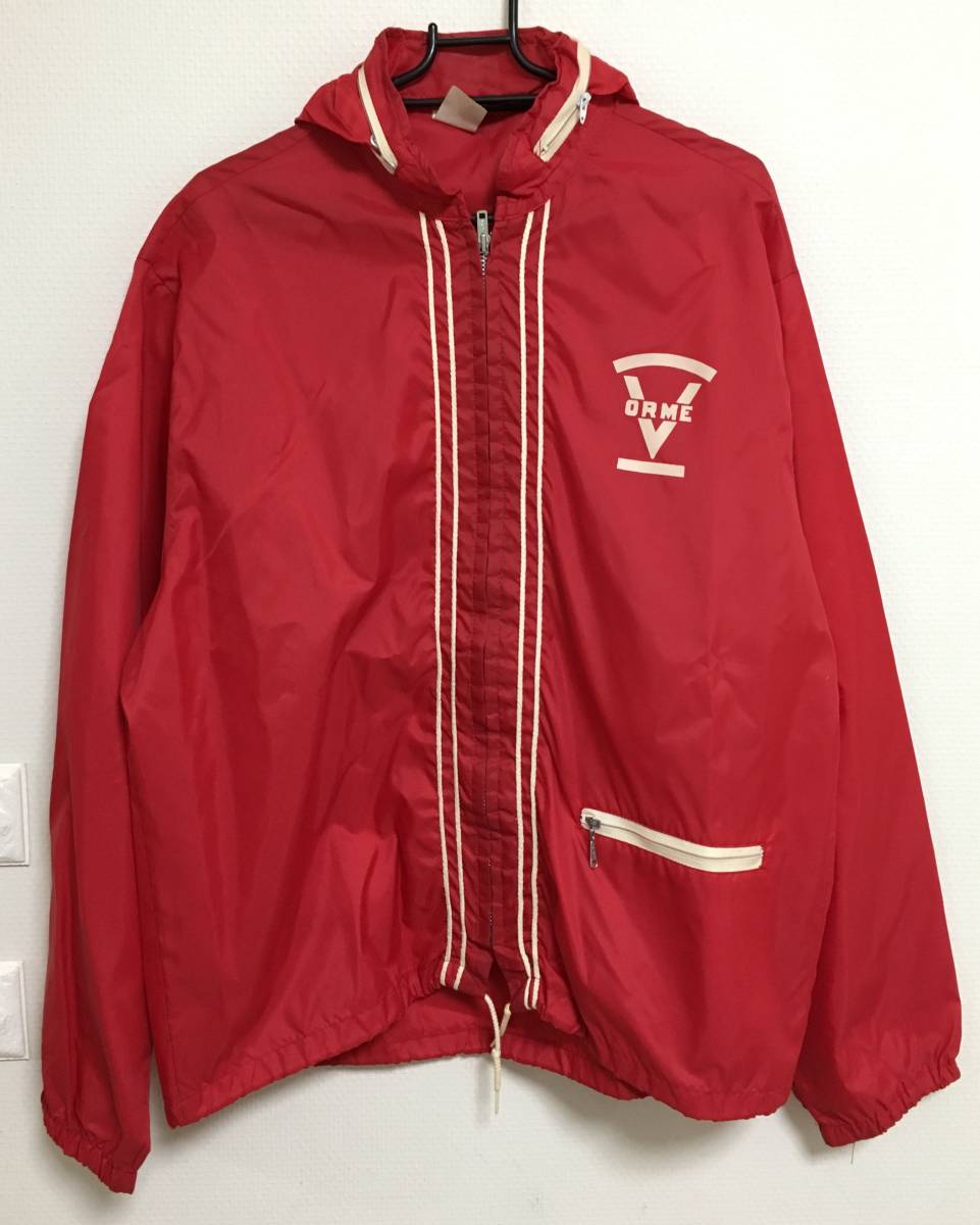 人気絶頂 VINTAGE M size ナイロンジャケット カレッジ ランナータグ