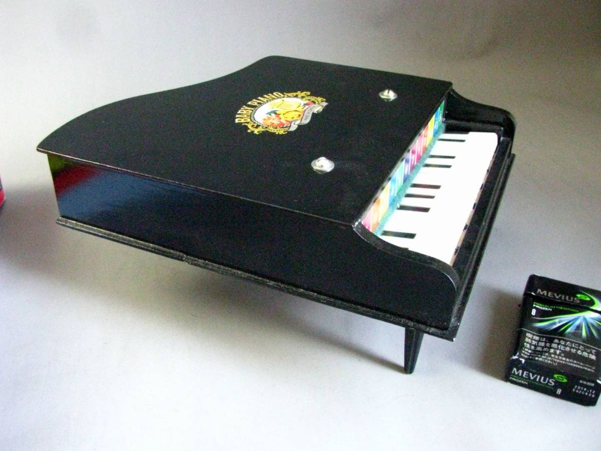 ヤフオク 木製ベビー ピアノ 玩具 飾り物 昭和レトロ ヴ ヤフオク 木製ベビー ピアノ 玩具 飾り物 昭和レトロ ヴ