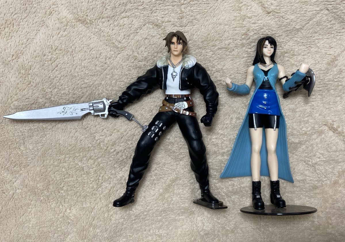 ファイナルファンタジーVIII FF8 スコール リノア フィギュア ファイナルファンタジーVIII FF8 スコール リノア フィギュア
