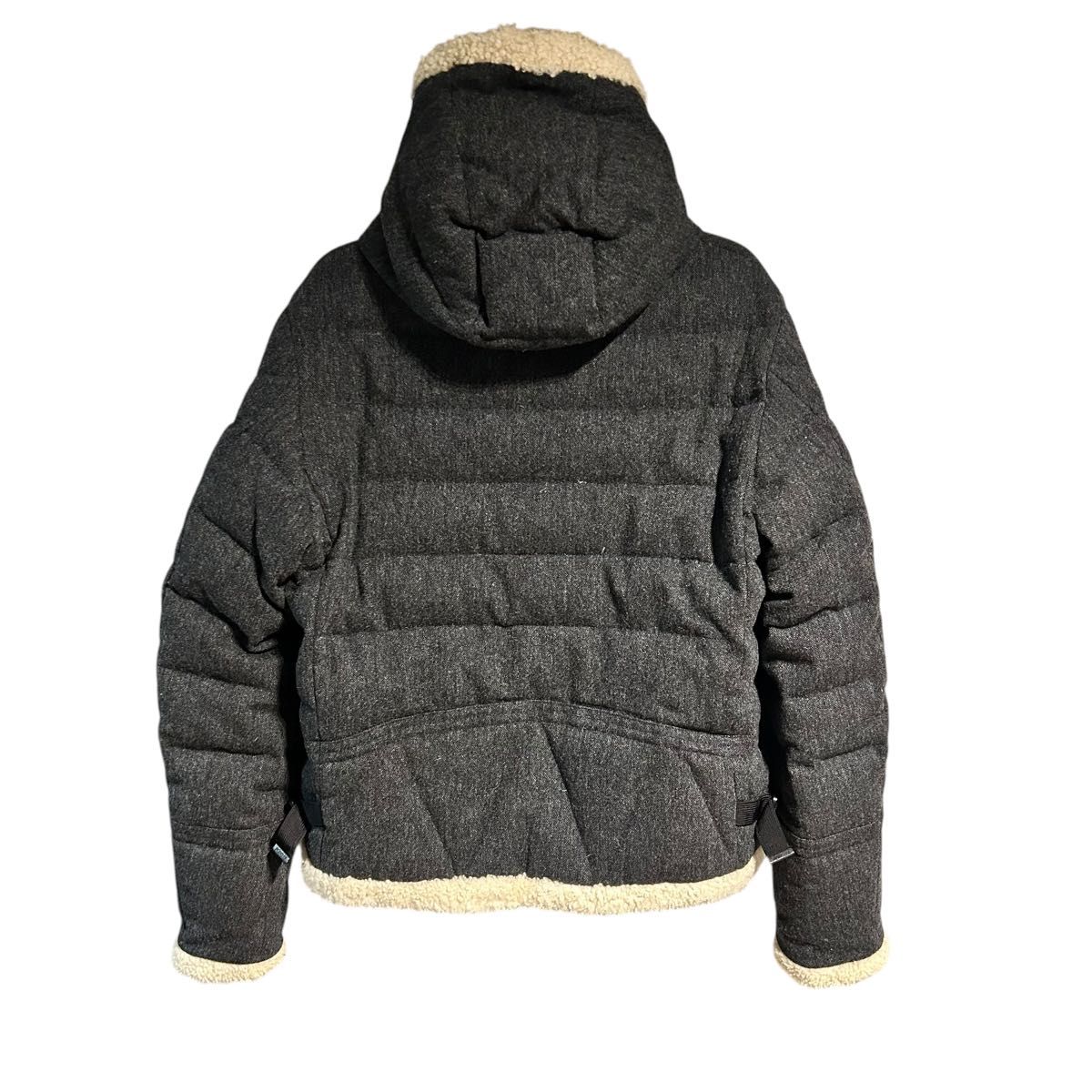 KEIJU着用 MONCLER GRENOBLE ムートンボアジャケット ダウン KEIJU着用 MONCLER GRENOBLE ムートンボアジャケット ダウン