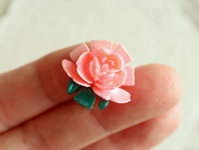 * free shipping * salmon pin Crows rose flower Japan Vintage kaboshon made in Japan hand made accessory parts 10 piece 