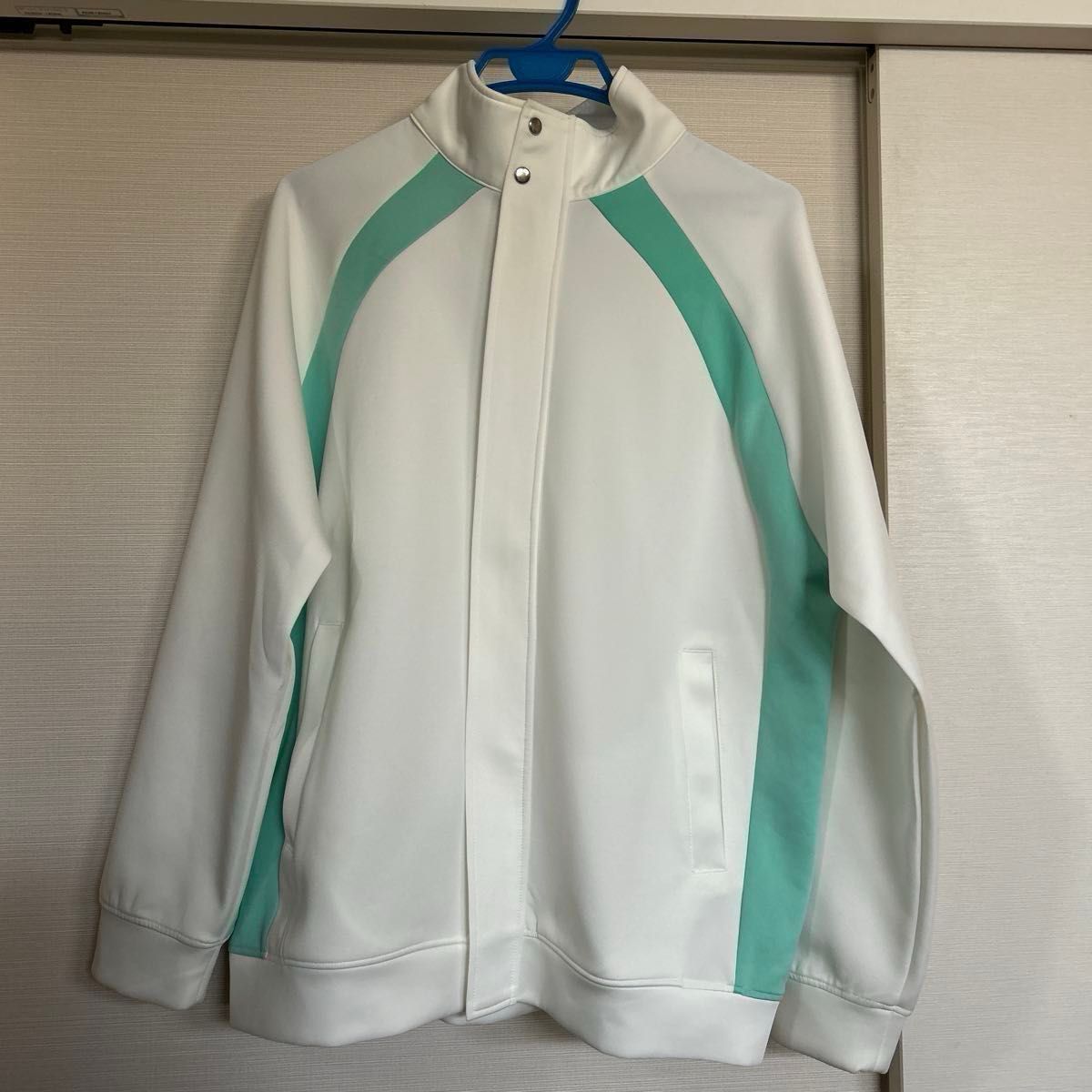 青葉城西 高校ジャージ 公式 ハイキュー 10周年記念展 XLサイズ 青葉城西 高校ジャージ 公式 ハイキュー 10周年記念展 XLサイズ