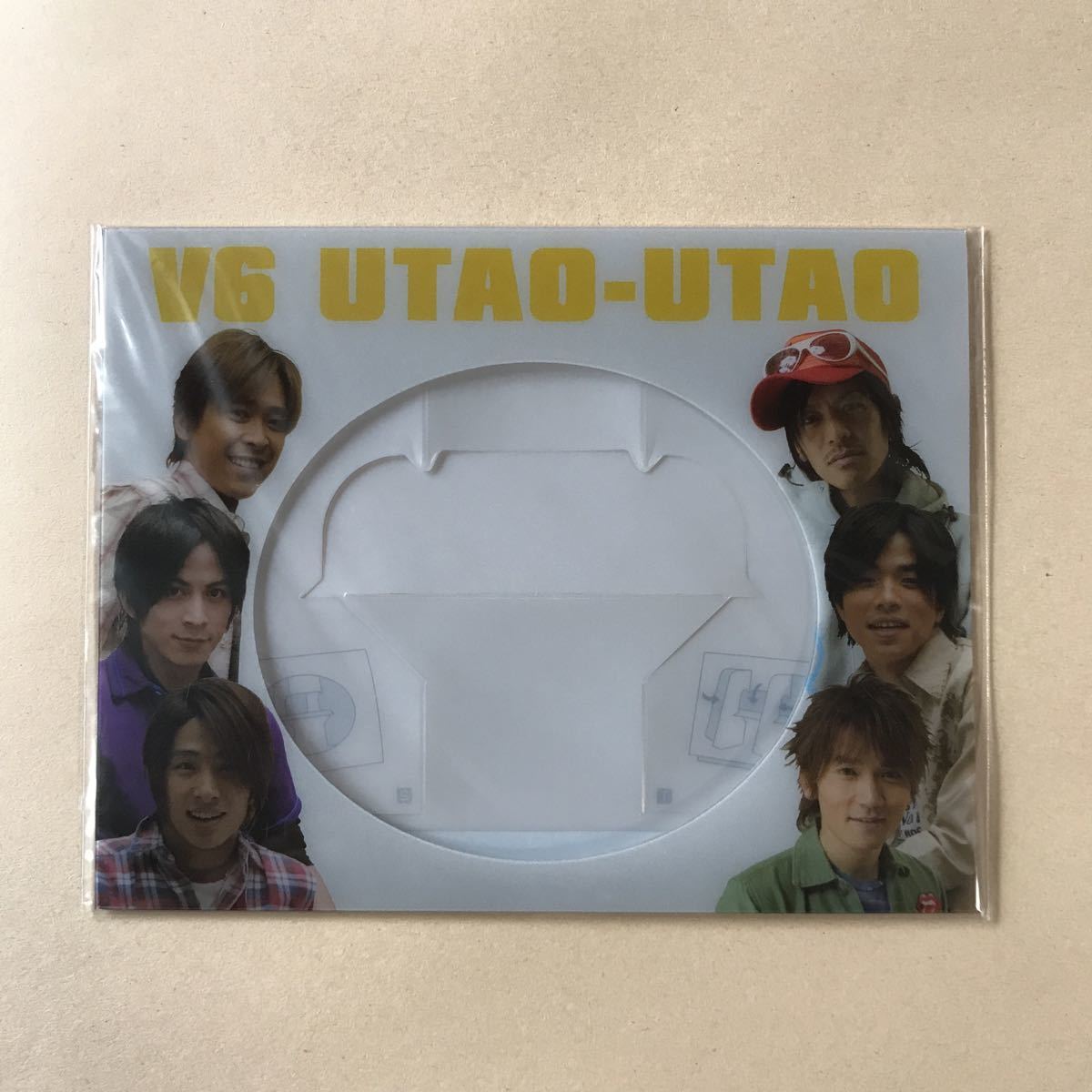 V6 1MiniCD「UTAO-UTAO」撮影舞台裏ソロ・カット特集号_画像3