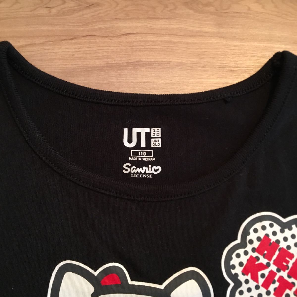 UT ハローキティ Tシャツ 黒 ブラック 110 ユニクロ 半袖Tシャツ