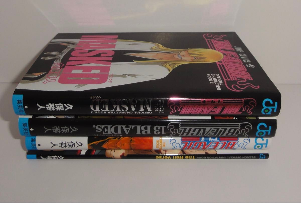 BLEACH ブリーチ オフィシャルキャラクターブックなど4冊セット BLEACH ブリーチ オフィシャルキャラクターブックなど4冊セット