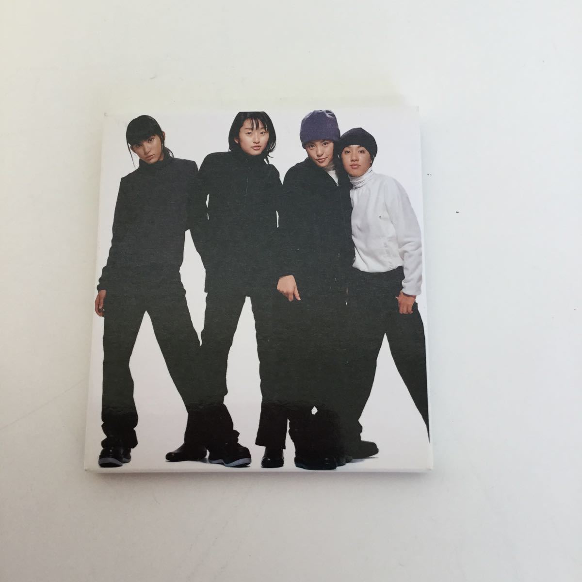 【中古品】アルバム CD SPEED MOMENT THE BEST ALBUM hiroko+eriko+takako+hitoe=SPEED TFCC-88136_画像3