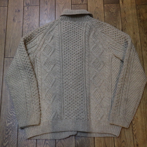 美品 アイルランド製 traditional ケーブル編み ウール ハンドニット カーディガン フィッシャーマン セーター_画像6