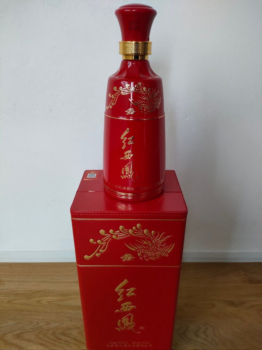 陝西 西鳳酒 シーフォンシュ 白酒 紅西鳳 50年/30年 52度 500ml 陝西 西鳳酒 シーフォンシュ 白酒 紅西鳳 50年/30年 52度 500ml