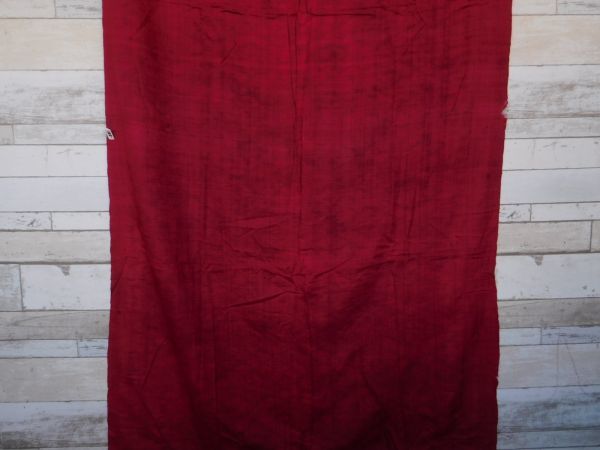タイ　マッドミー シルクオールドクロス全NO.35　84x190cm 赤　模様シルク細い絹糸　美しい　ｍａｄｍｅｅ　ｐａｓｈｉｎ　パ　シン_画像3