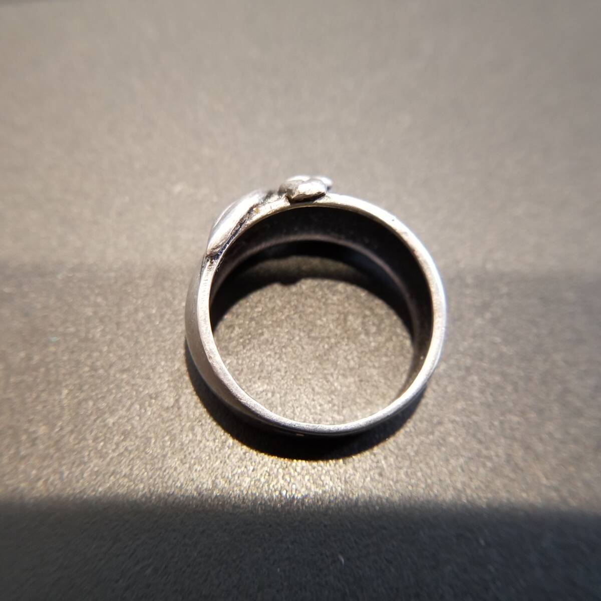 ウクライナ ヴィンテージ 葉っぱと蔓 925 シルバー フローラル リング 銀 幅広 テーパード 指輪 大ぶり 存在感 ユニセックス Y22-F_画像8