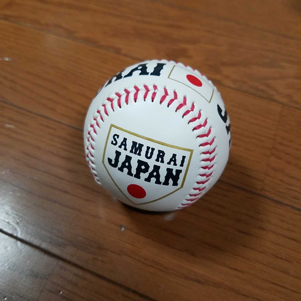 侍ジャパン　岸孝之投手直筆サイン記念ロゴボール　　東北楽天イーグルス　　野球日本大ヒット　　_画像2