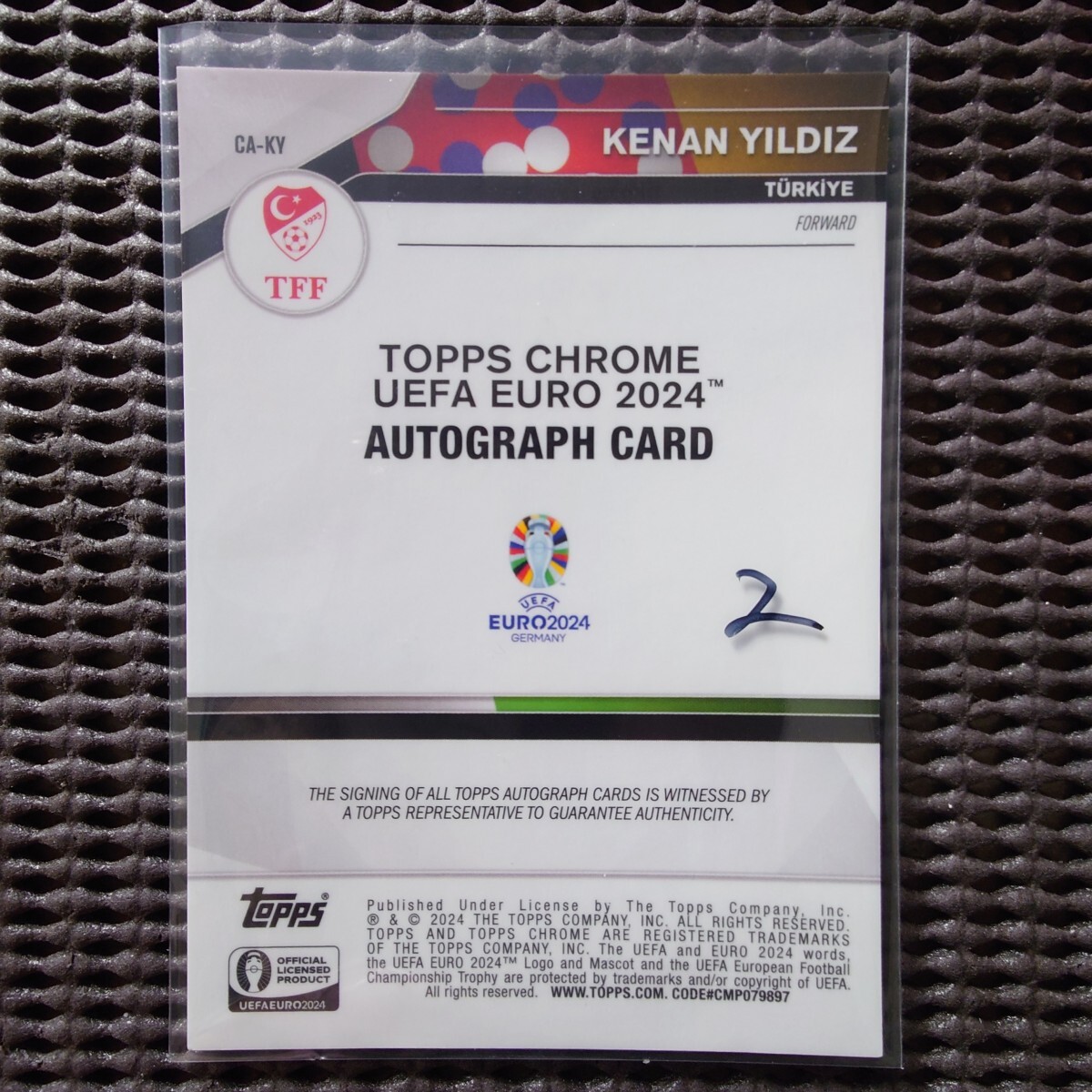 ユルディズ 直筆サインカード topps chrome euro 24 ケナン