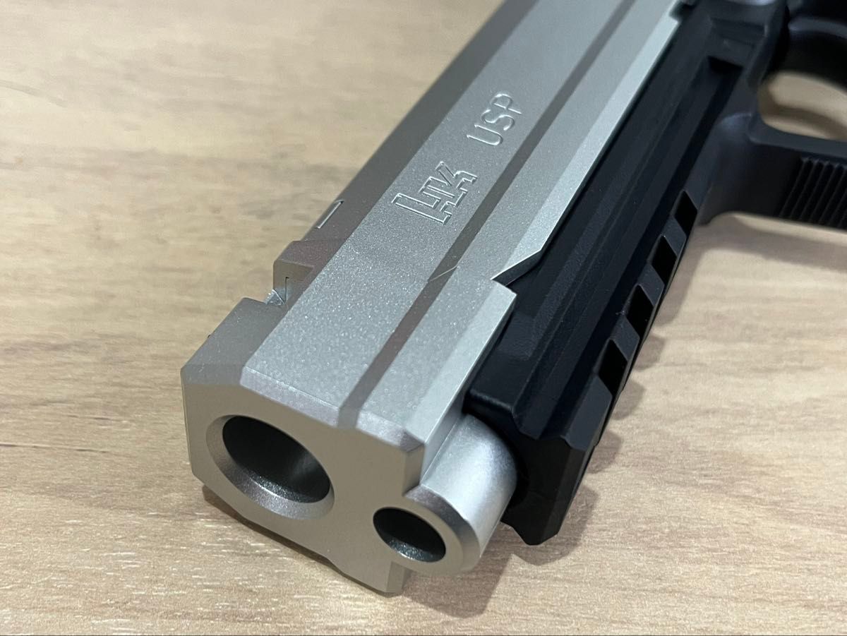 東京マルイ ガスブローバック SG-09 R USP バイオハザード RE4 東京マルイ ガスブローバック SG-09 R USP バイオハザード RE4