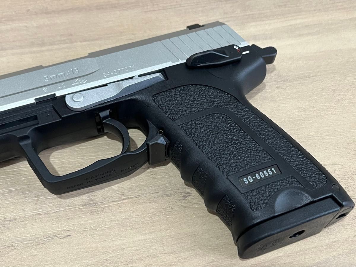 東京マルイ ガスブローバック SG-09 R USP バイオハザード RE4 東京マルイ ガスブローバック SG-09 R USP バイオハザード RE4