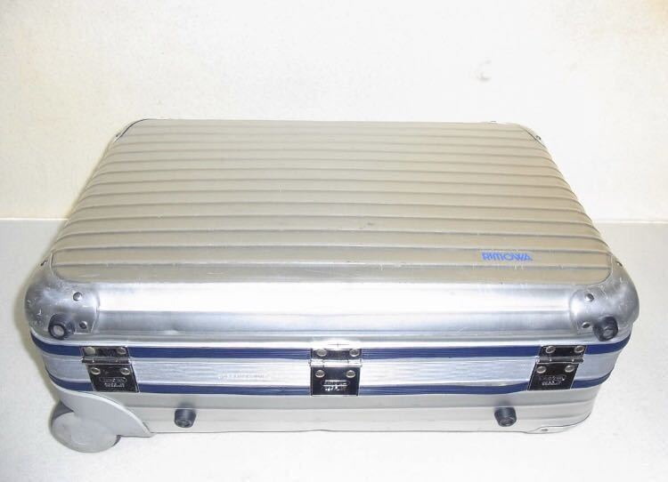 レア！超希少 リモワ RIMOWA 1999年モデル　シルバーインテグラル 旧青ロゴ 外付けキャリー 35L キャリーケース 2輪 廃盤　キャリーバッグ_画像8