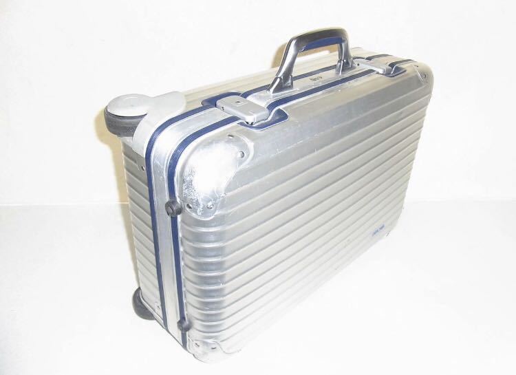 レア！超希少 リモワ RIMOWA 1999年モデル　シルバーインテグラル 旧青ロゴ 外付けキャリー 35L キャリーケース 2輪 廃盤　キャリーバッグ_画像6