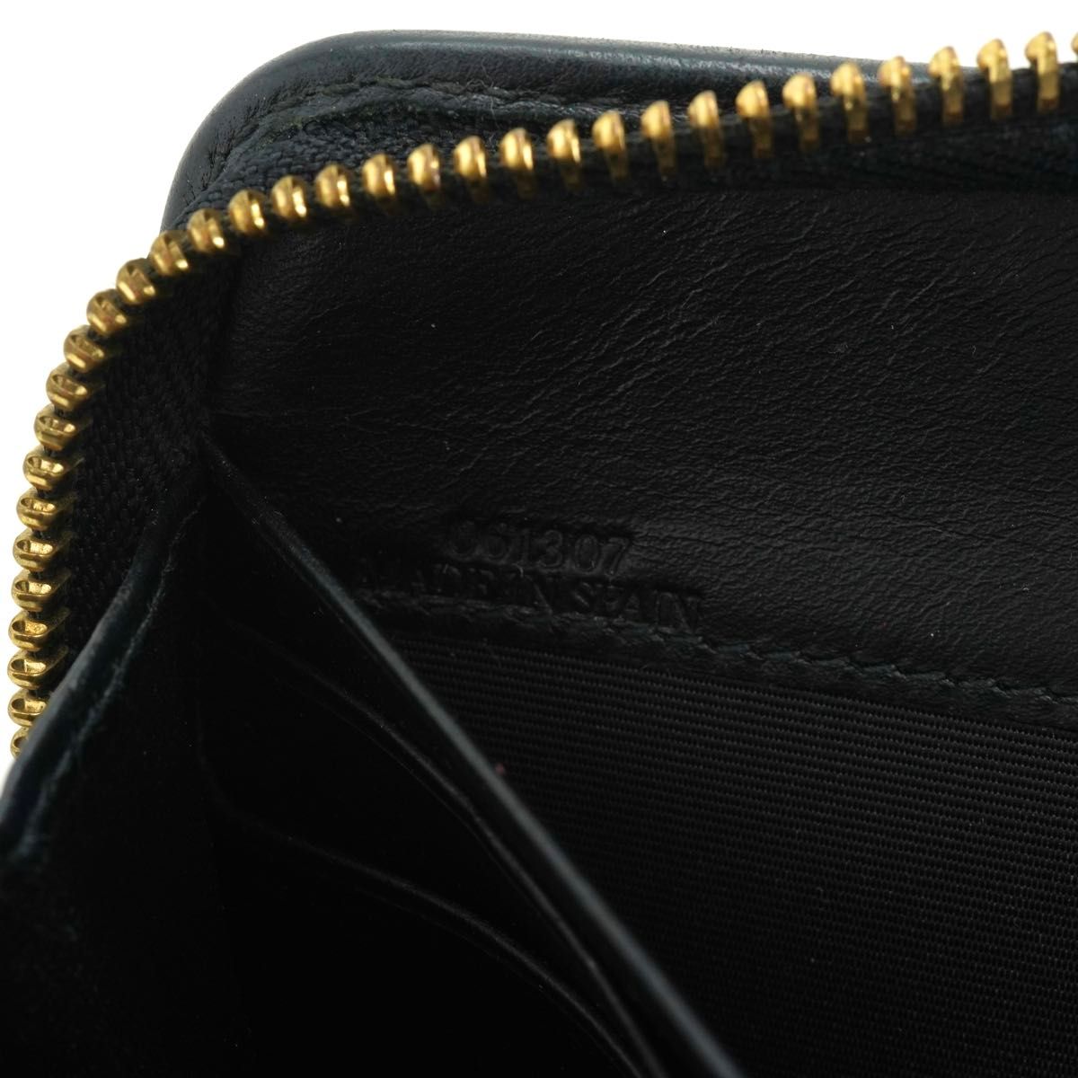 新品未使用 LOEWE 長財布 アマソナ アナグラム 南京錠 ラウンド 新品未使用 LOEWE 長財布 アマソナ アナグラム 南京錠 ラウンド