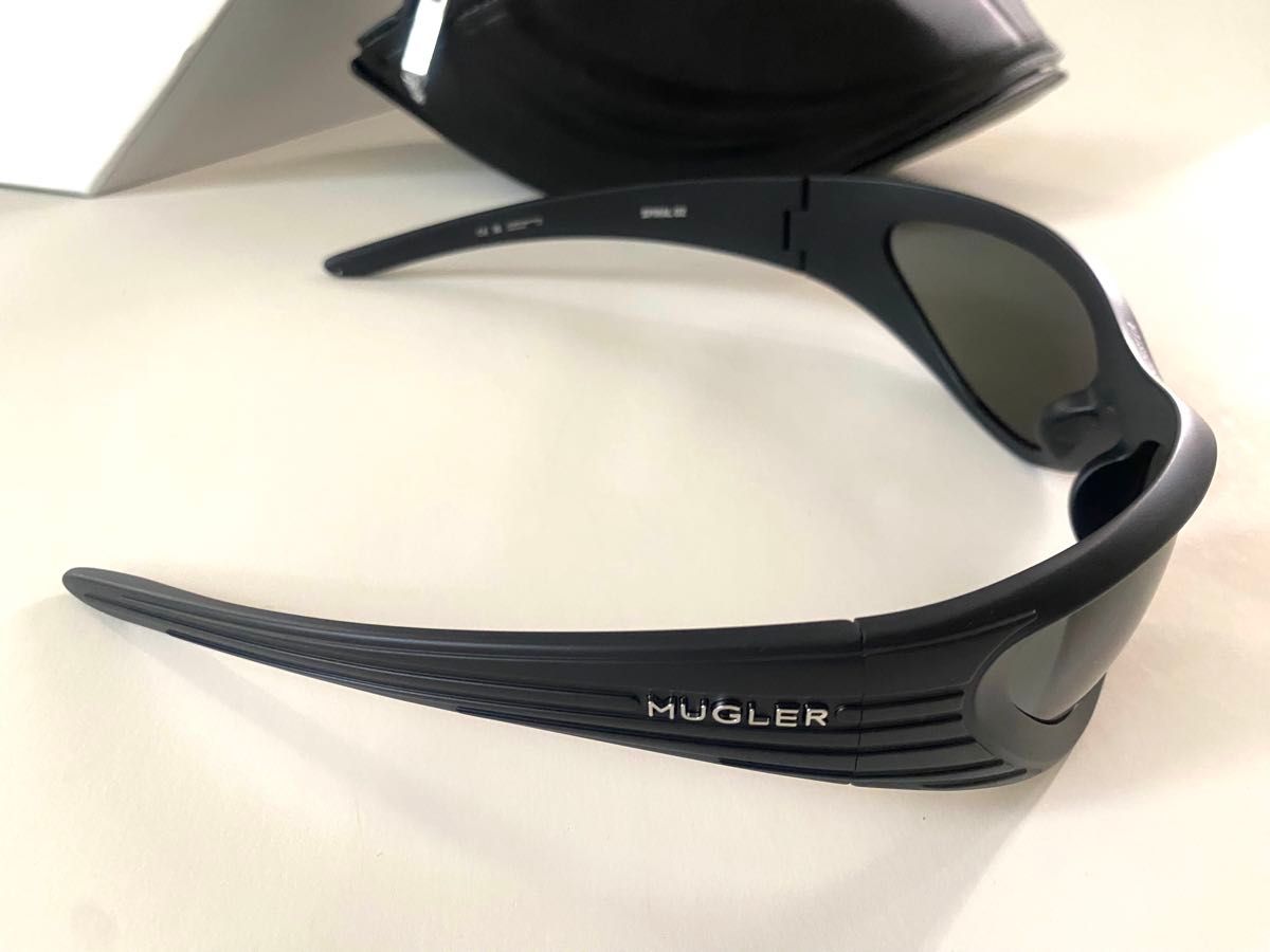 GENTLE MONSTER Mugler - Spiral 02 M01|Yahoo!フリマ(旧 GENTLE MONSTER Mugler - Spiral 02 M01|Yahoo!フリマ(旧