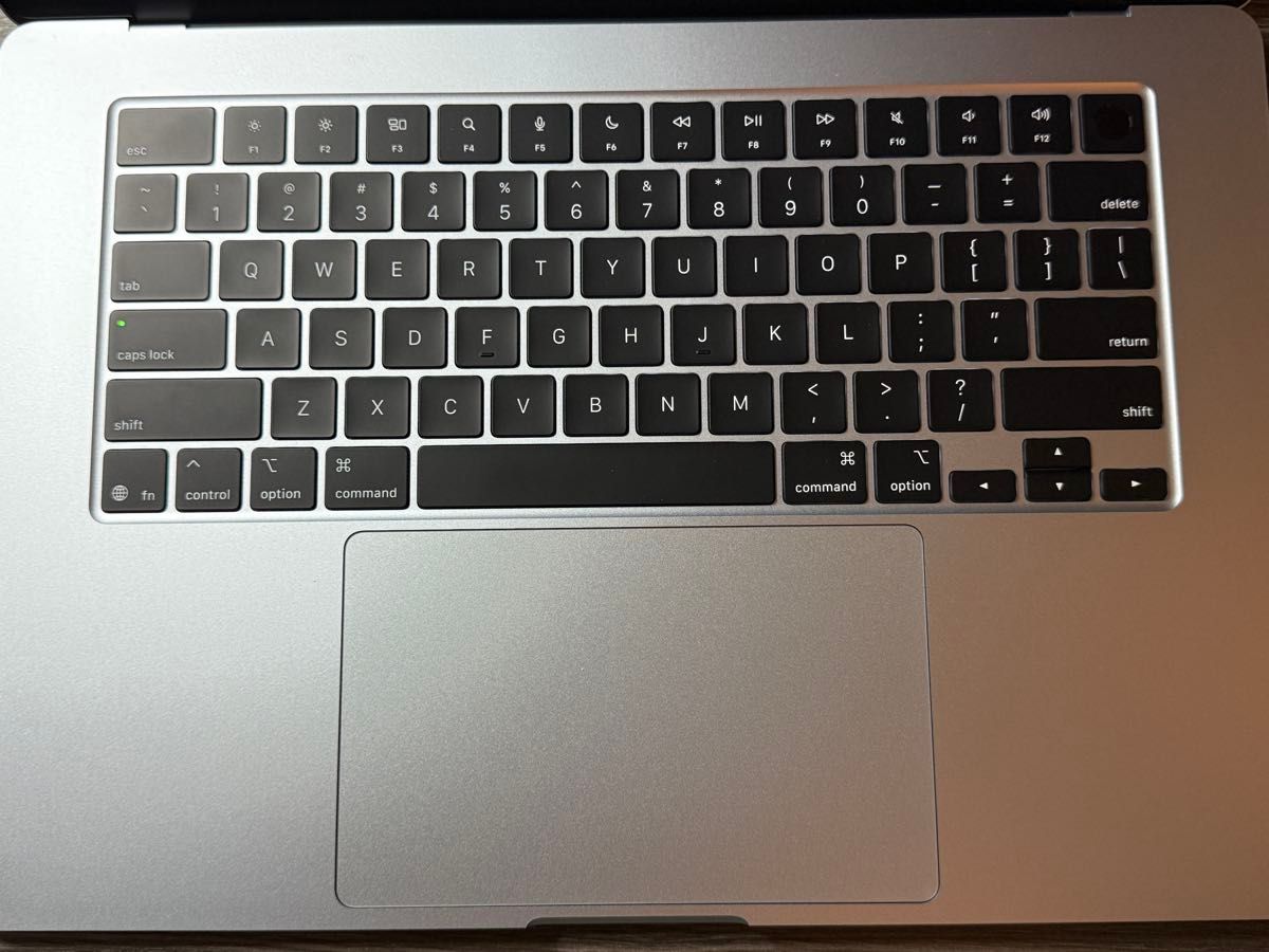 美品 US配列】M4 MacBook Air 15インチ 24GB 512GB USキーボード 美品 US配列】M4 MacBook Air 15インチ 24GB 512GB USキーボード