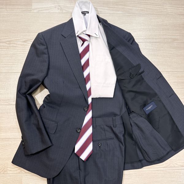 BURBERRY LONDON】 バーバリー ロンドン AB4(M~L程度 BURBERRY LONDON】 バーバリー ロンドン AB4(M~L程度
