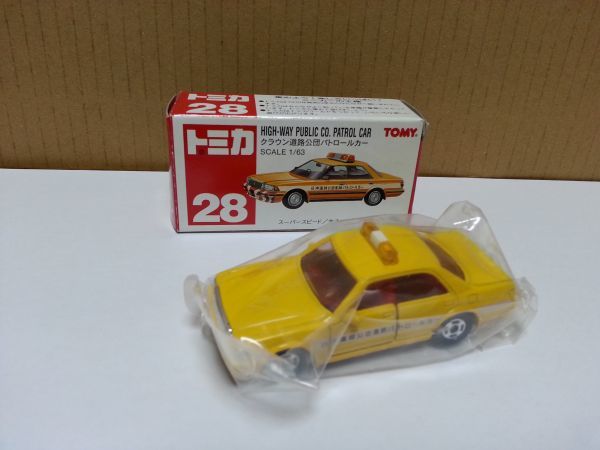 トミカ２８　クラウン道路公団パトロールカー　旧赤TOMYロゴ 絶版　新品長期ストック品　希少_画像1